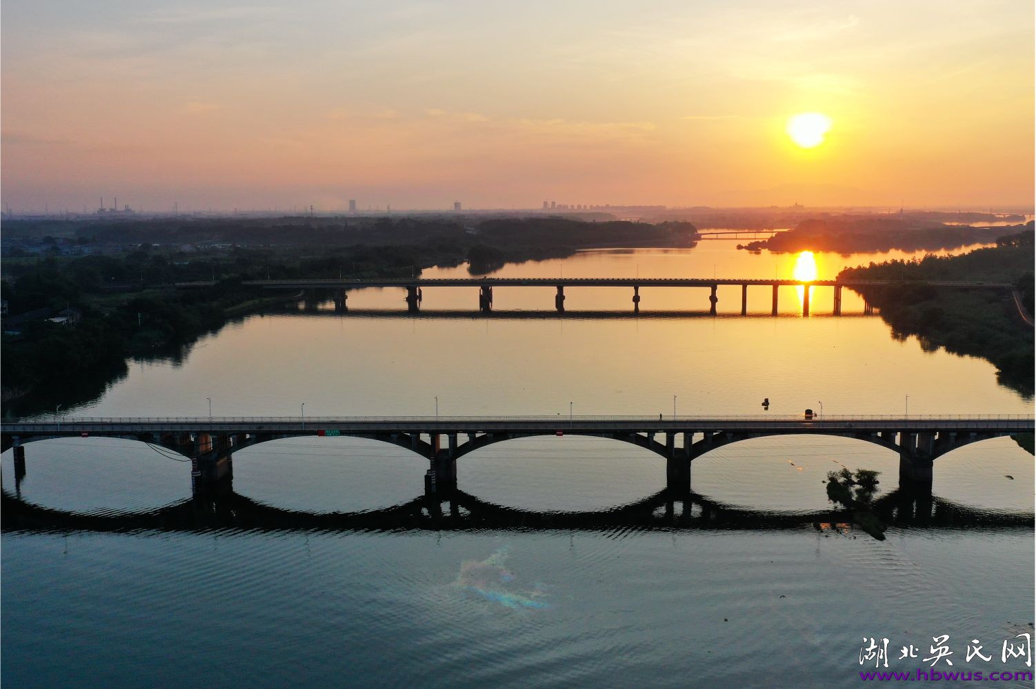 湖北红安滠水吴氏赋