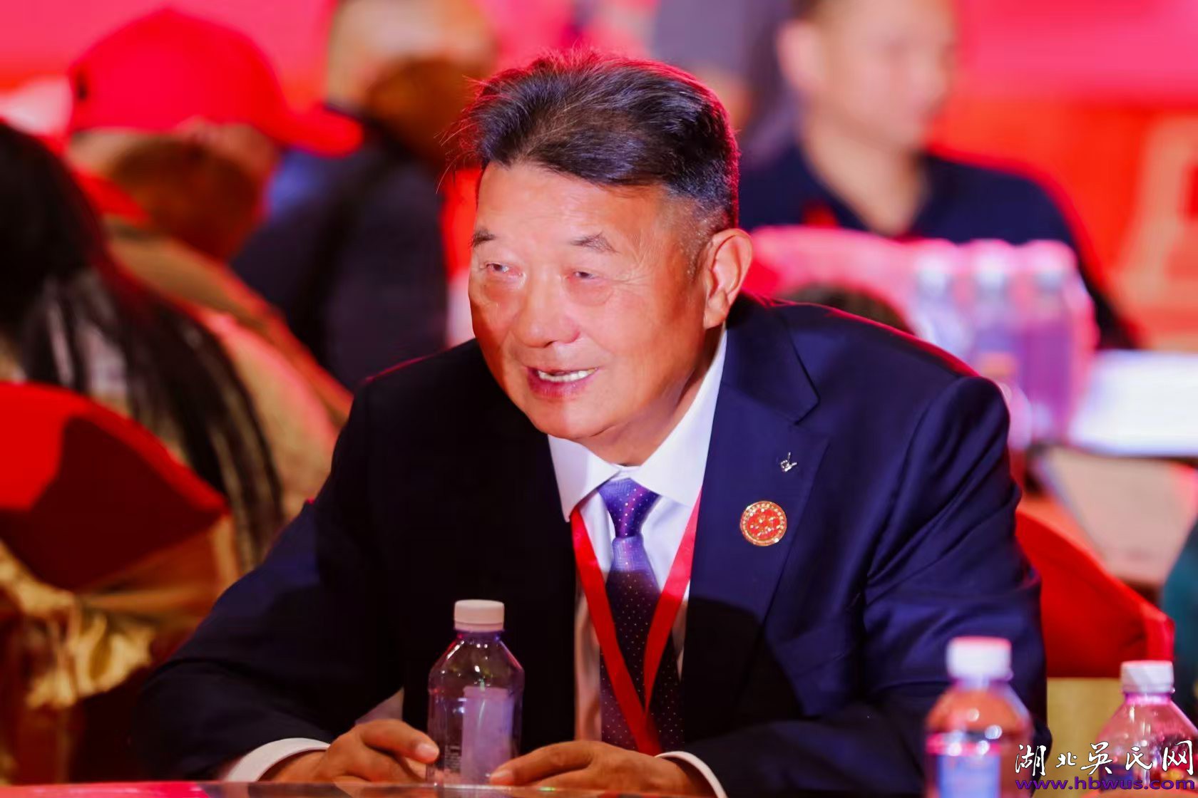 湖北吴氏马年新春贺辞：策马扬鞭启新程，同心筑梦向未来