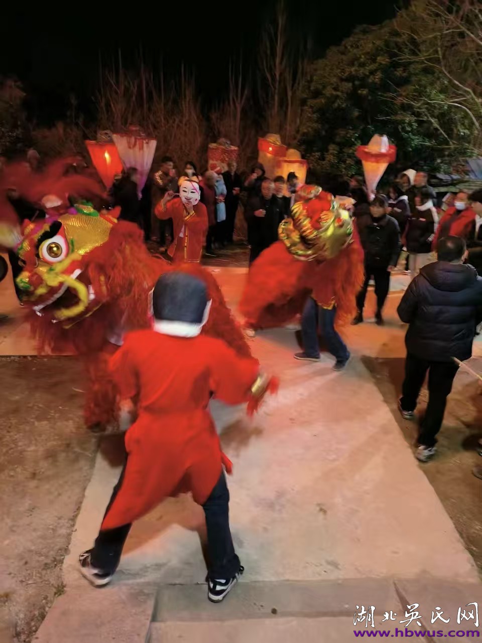 舞龙舞狮彩词-----吴氏宗祠
